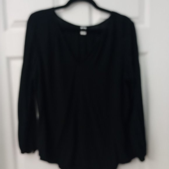 A basic - Picture 2 of 2